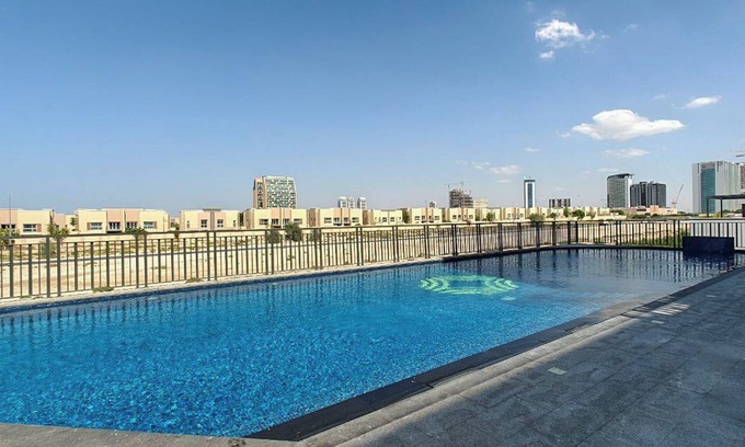 Al Barsha Apartamento | TOP Location | Work and Chill near Miracle Garden