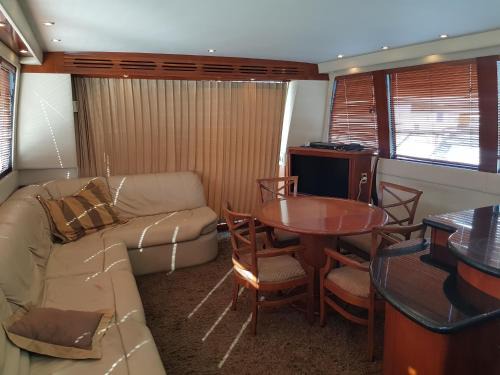 Eilat Alquiler De Eote | Top Luxury Exclusive Fully air conditioned 3bdr Yacht