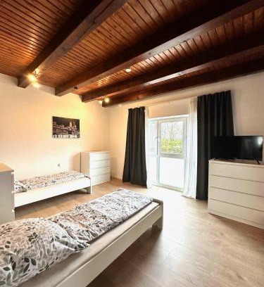Erichshof Apartamento | Top Monteurwohnung Stuhr-Brinkum mit perfekter Anbindung