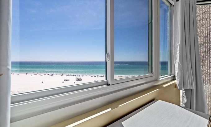 Panama City Beach Complejo | Top of The Gulf Resort by FunQuest VR