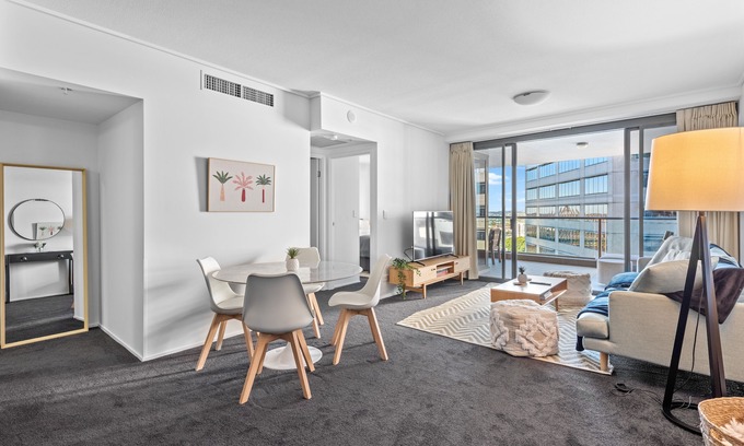 Fortitude Valley Apartamento | Top of the Town! 2Bed/2Bath/1Car/Pool/Views ~ CBD