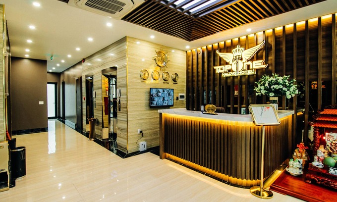 Ha Long Hotel | Top One Halong Hotel