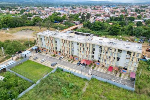 La Banda de Shilcayo Apartamento | Top Rated Apartment with Parking and Full Comfort