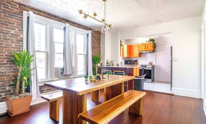 Short North Casa | Top Rated - CLEAN- PRIME Location - Parking Free