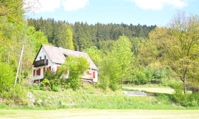Berlar Casa | Top Renoviertes Ferienhaus in Idyllischer Waldrandlage