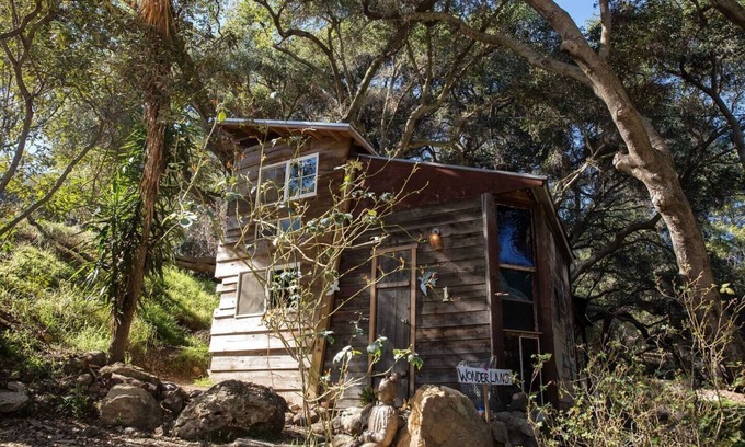 Topanga Chalet De Esquí | Topanga Mountain Retreat - The Wonderland Cabin
