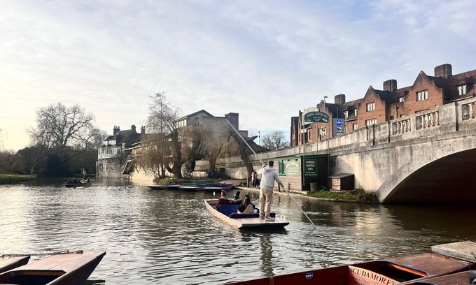 Cambridge Casa | Topaz House in Cambridge