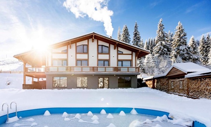 Bukovel Chalet De Esquí | TOPHILL House