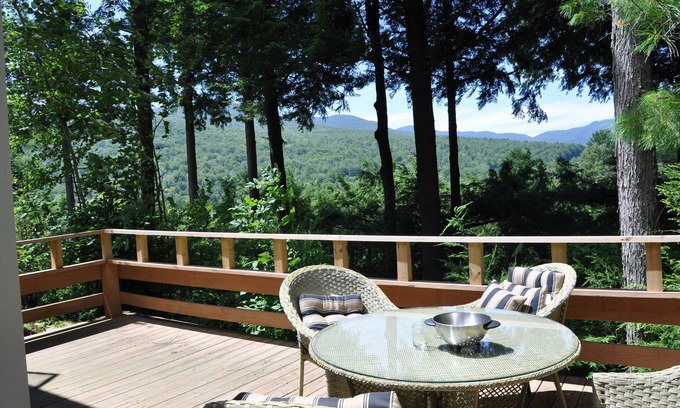 Stowe Area Casa | Casa adosada de 3/3, ideal para familias, que admite mascotas,