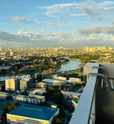 Ermita Apartamento | Torre De Manila