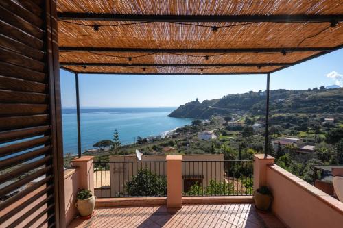 Altavilla Milicia Villa | Torre delle mandre