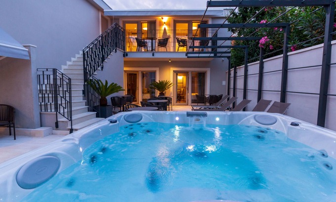Turanj Hotel | Torretta Palace Hotel
