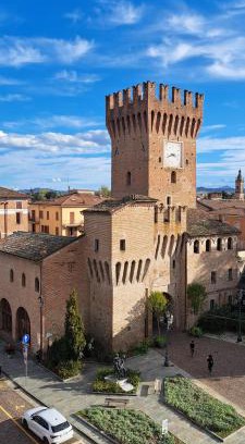 Spilamberto Apartamento | Torrione view apartment