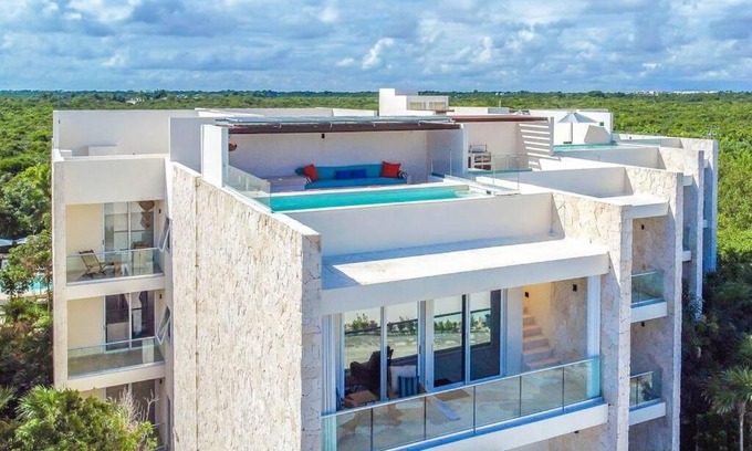 Akumal Apartamento | Tortuga Azul Private Terrace Rooftop Pool W BBQ Beach Access 11 Pools Free Beach Club