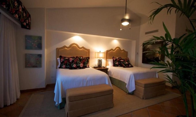 Zona Hotelera Casa | Tortuga Bay 1601 4BR by Casago