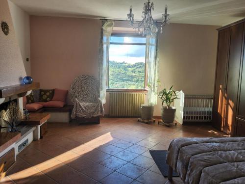 Seggiano Apartamento | Toscanas Idyllisches Bergdorf Seggiano , Casa Battisti