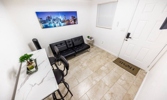 Greater Palm River Point CDC Apartamento | Desconexión total en un espacio lleno de paz