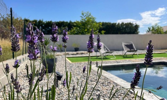 Charmes-sur-Rhone Casa | Toupie et Bicyclette