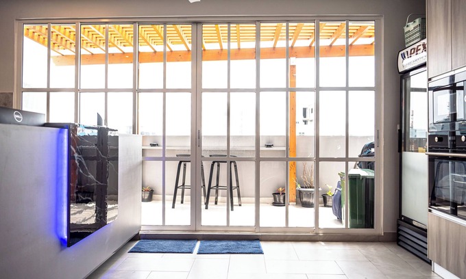 Male Hotel | TOUR INN