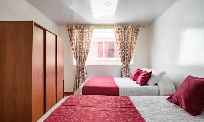 Campin Casa | TOURISTIC HOUSE 203/3-SU HOGAR LEJOS DE CASA
