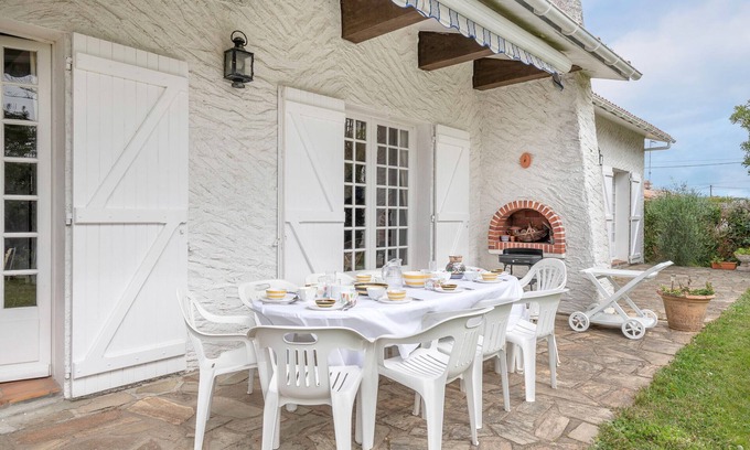 Le Cormier Chalet De Esquí | ¡Todo junto al mar, en una gran casa familiar!