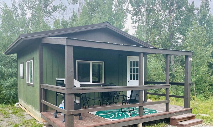 Babb Cabina | Tower Ridge Cabins