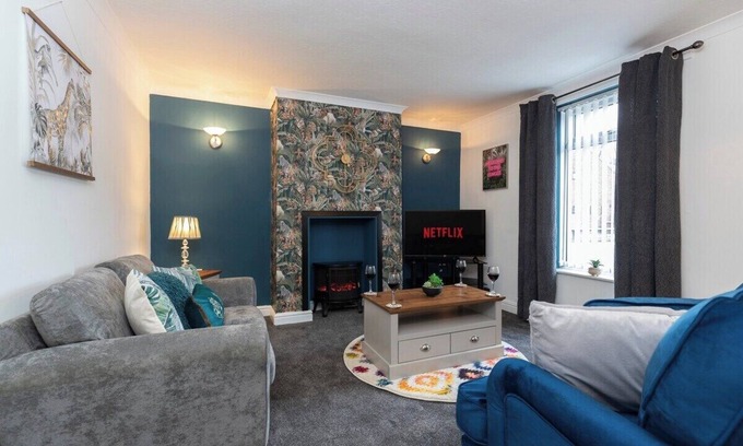 Guisborough Casa | Town centre & all the comforts!
