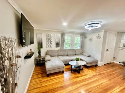 Newton Apartamento | Town & Country Andover Area Apartment