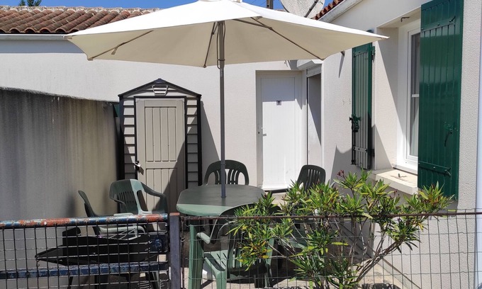 Saint-Pierre-d'Oleron Casa | casa de pueblo en el corazón de st pierre d'oleron