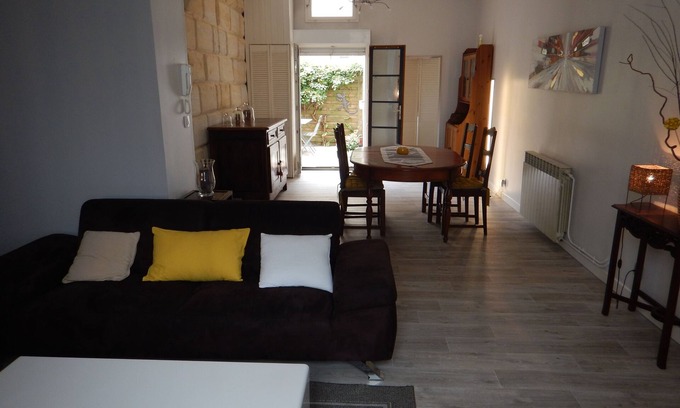 Bastide Casa | CASA DE PUEBLO - TODA LA VIVIENDA