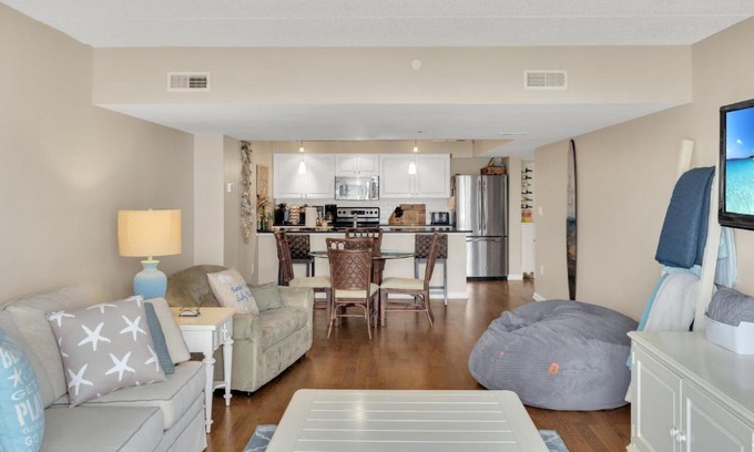 Dewey Beach Apartamento | Town of Dewey Beach - 100 Collins Ave, Unit #103