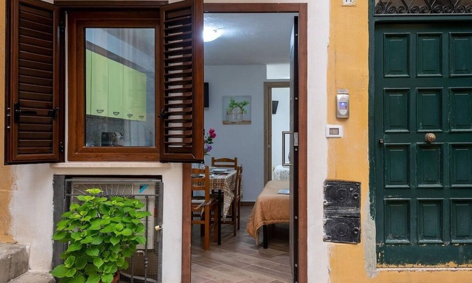 Monreale Casa | Townhome