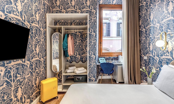 Rione III Colonna Hotel | Townhouse Condotti 29