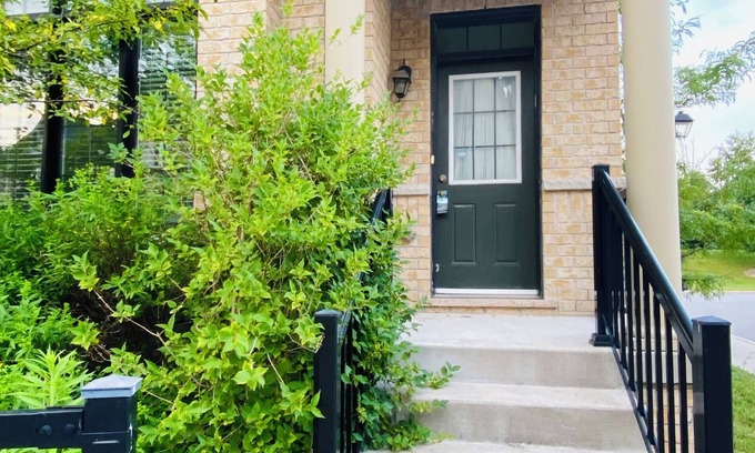 Ajax Casa | Townhouse for rent in Ajax