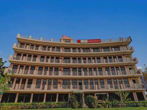 Mohanlalganj Complejo | Townhouse Jalsa Resort