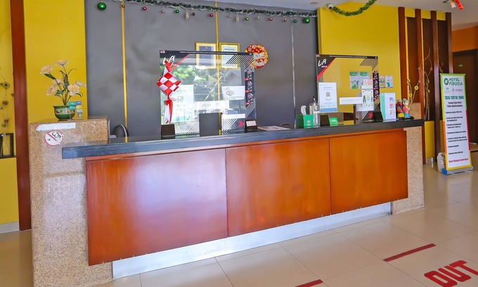 Bintaro Hotel | Townhouse OAK Hotel Fiducia Pasar Minggu