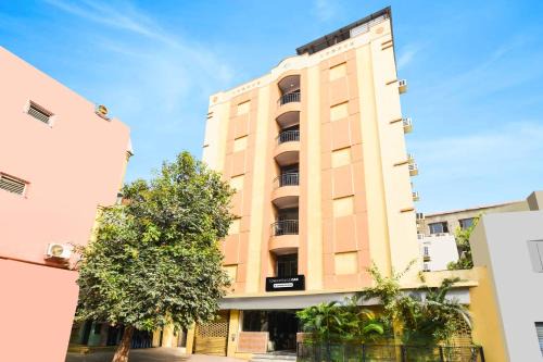 Secunderabad Hotel | Townhouse OAK Secunderabad Near Railway Station Formerly Hotel Brahma