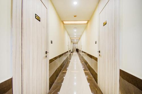 Kolkata Hotel | Townhouse OAK Seventy Seven
