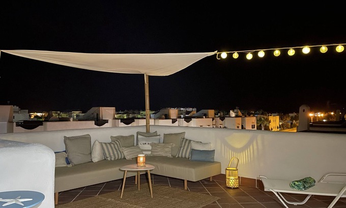Portopetro Casa | Villa Adosada, rodeada de jardines y Piscinas