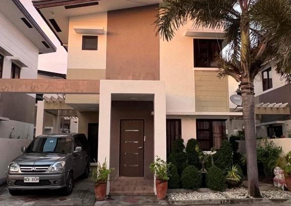 Lucap Casa | Townhouse Villa a Subsidiary of Alonas Traditional Home