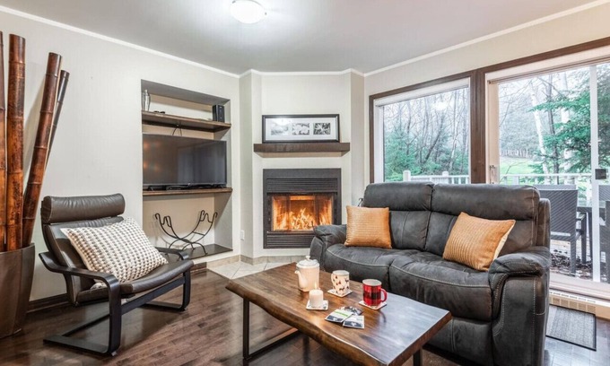 Mont-Tremblant Casa | Townhouse with Free Shuttle to Tremblant Resort