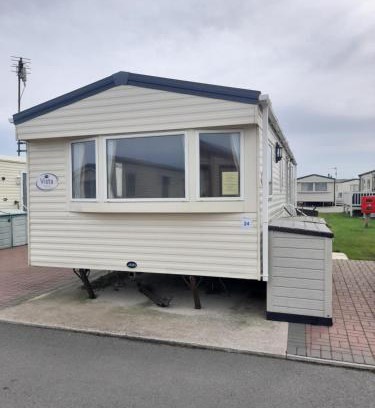 Towyn Casa | Towyn 24 Golden Gate Rentals