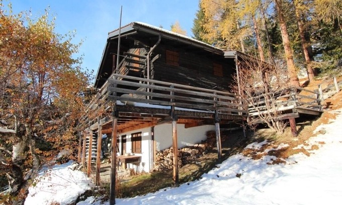 St. Luc Chalet De Esquí | Très beau chalet typique et confortable sur 2 niveaux avec jardin, terrasse meublé. Vue absolument s