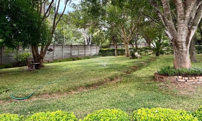 Bulawayo Casa | Trade Fair Ready 4 bedroom/2 bath Hillside Home - Breakfast Included. Sleeps 8