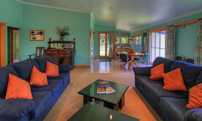 Norfolk Island Cabaña | Trade Winds Country Cottages