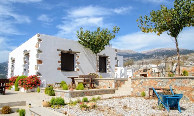 Anopolis Apartamento | Traditional Apartments Madares
