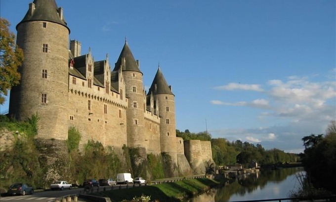 Guegon Cabaña | Tradicional bretón Longère cerca del histórico Josselin