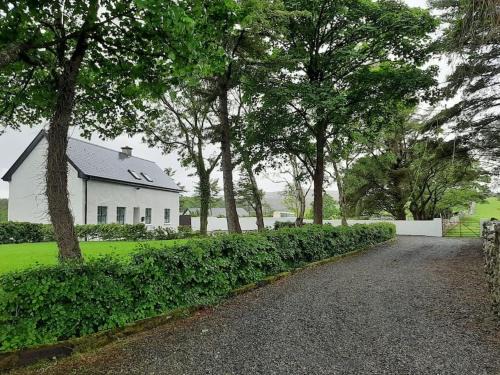 Westport Casa | Traditional Cosy Cottage with beautiful views