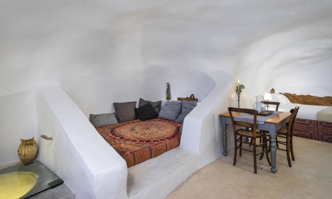Emporio Apartamento | Cueva secreta de granjeros tradicionales # 1