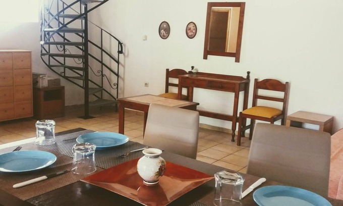 Gonia Casa | Casa tradicional en la colina de Kefala junto a la playa de arena de Rethymnon y Gerani